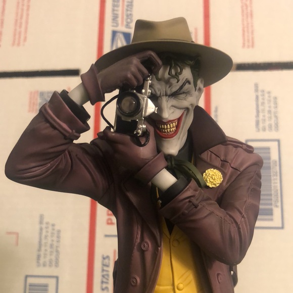 Kotobukiya joker statue killing joke - Picture 5 of 9